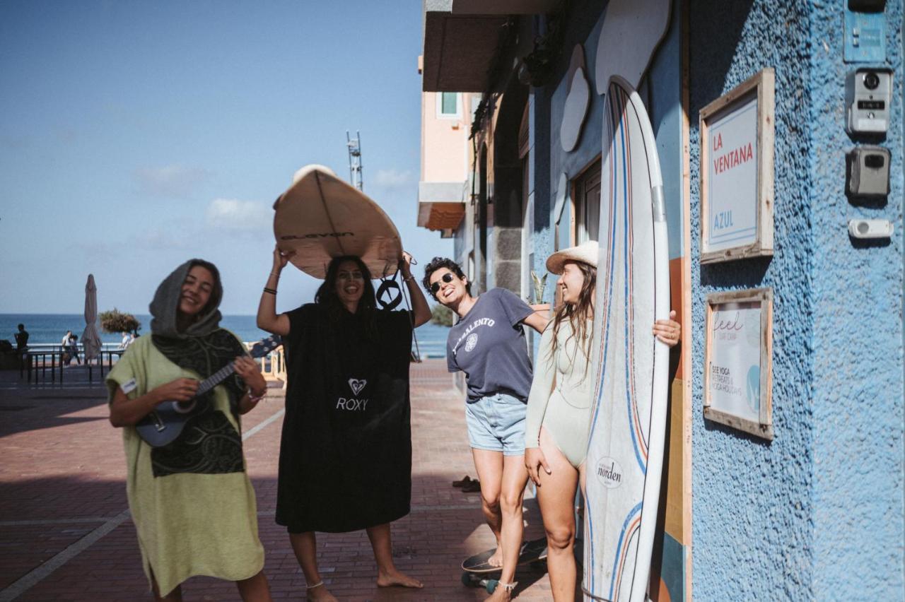 La Ventana Azul Surf Hostel Las Palmas de Gran Canaria Bagian luar foto